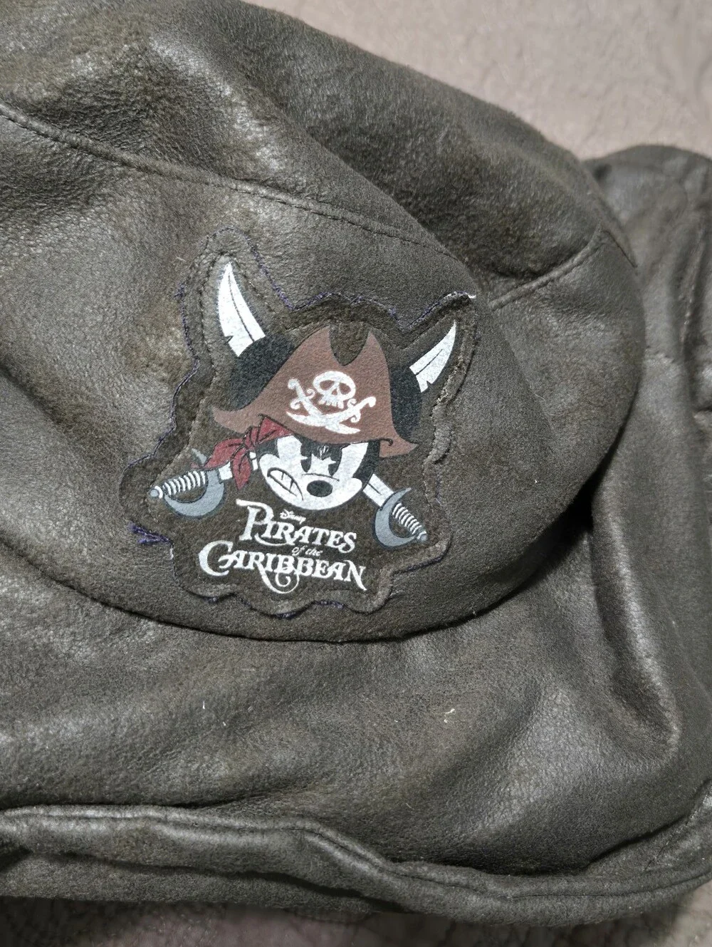 NEW Disney Pirates of the Caribbean hat, captain mickey, costume hat, Youth OS